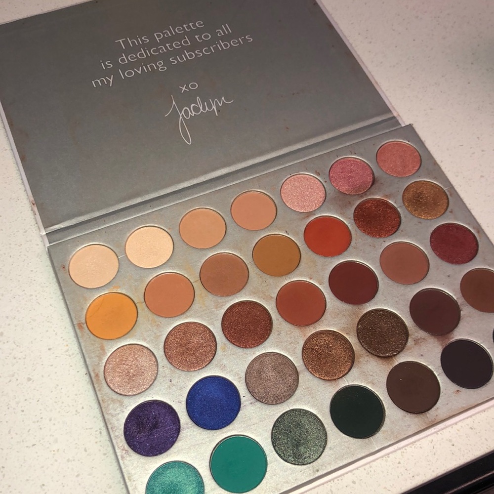Authentic Jaclyn hill x Morphe palette